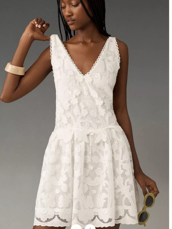 Anthropologie Dresses & Skirts - By Anthropologie White Lace V Neck Sleeveless Swing Mini Dress Tie Back z S Boho